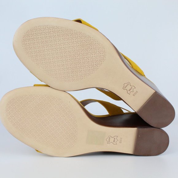NEW Tory Burch Mini Benton Suede Sandals - Picture 14 of 16